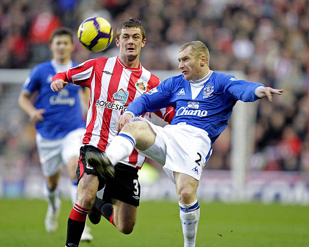 在与巴塞罗 在与巴塞罗