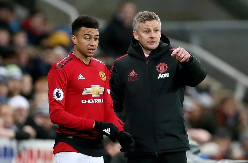 转会市场的 转会市场的